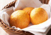 Carrot Roll (2 pcs)  国産野菜パン にんじん