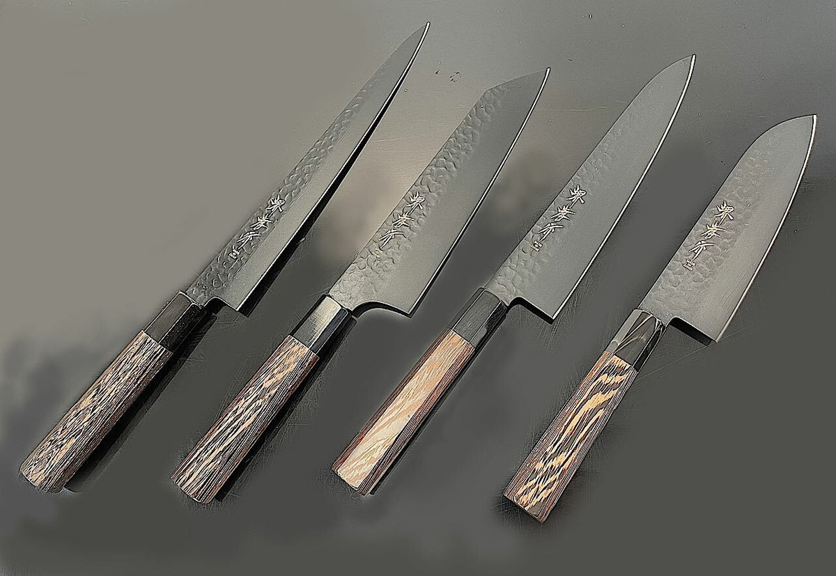 Kurokage/ Black shadow 160mm Wa-Kengata Santoku VG10 – Soldeli